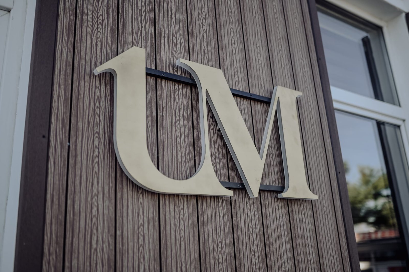 D Reklama Uno Momento Bec D Reklama Uno Momento Bec