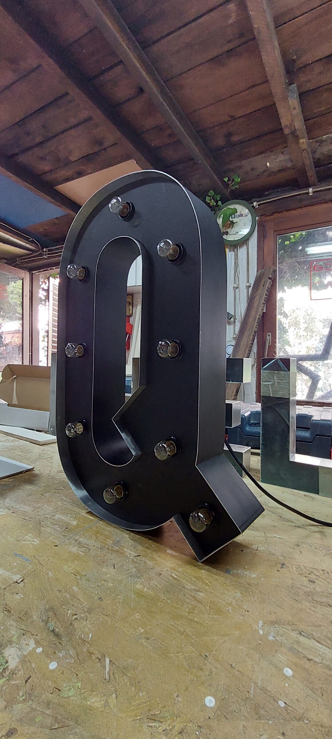 Dekorativni D elementi Dekorativni D elementi