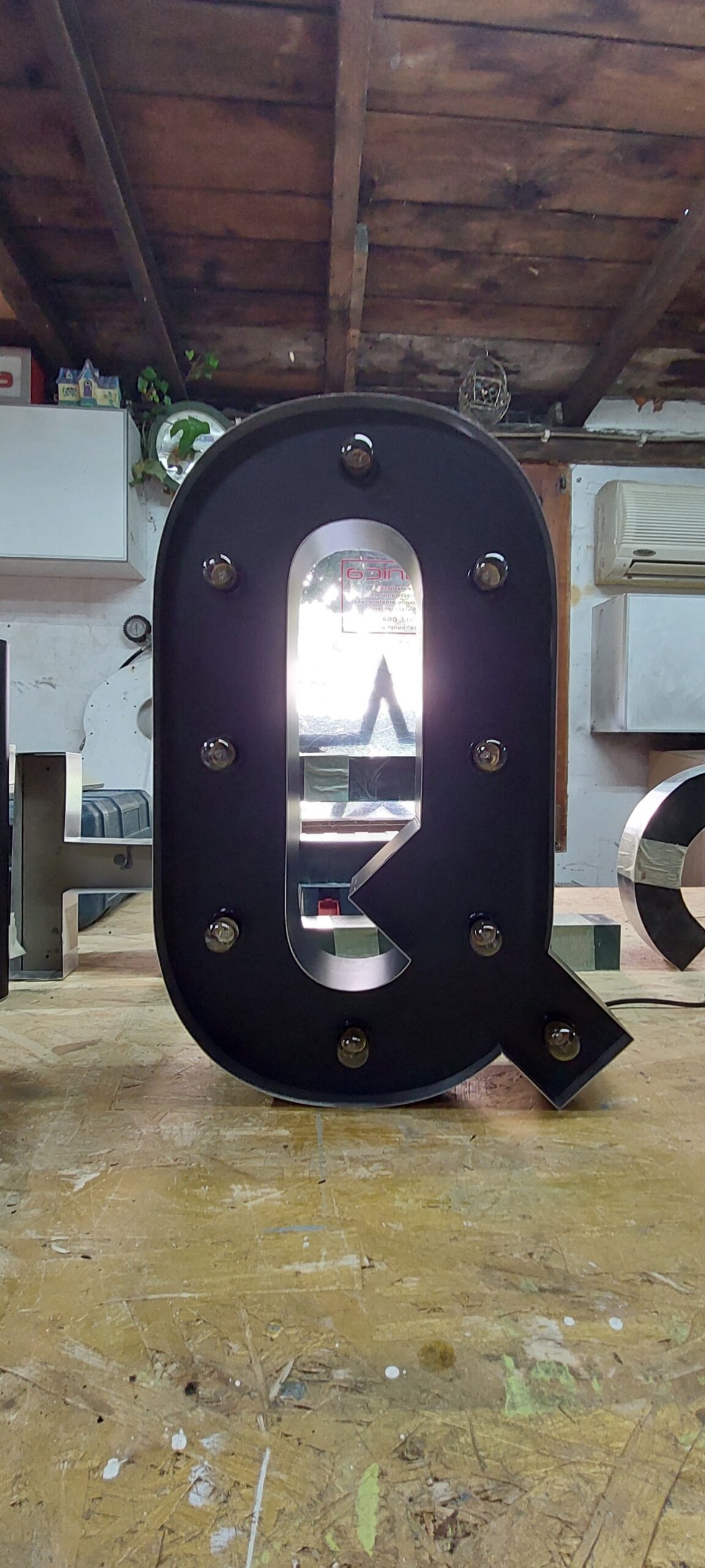 Dekorativni D elementi Dekorativni D elementi